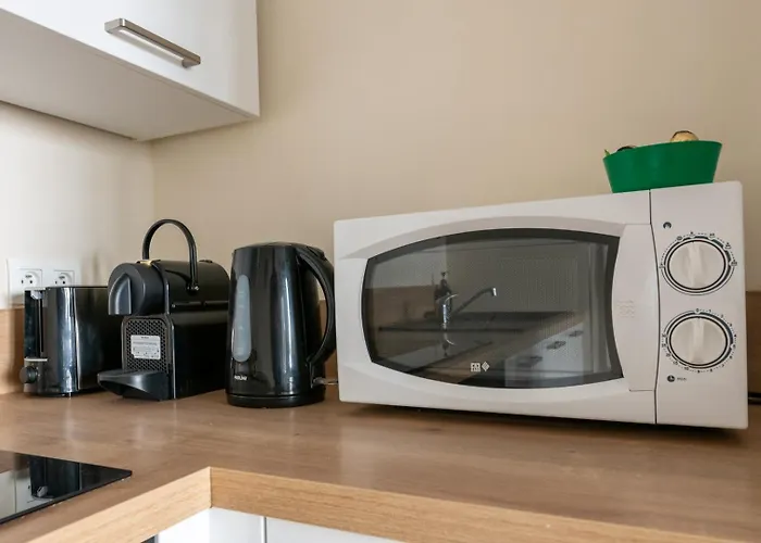 Appartement Bali Train Station - M2 *