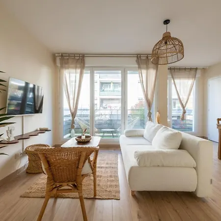 Bali Train Station - M2 Montévrain